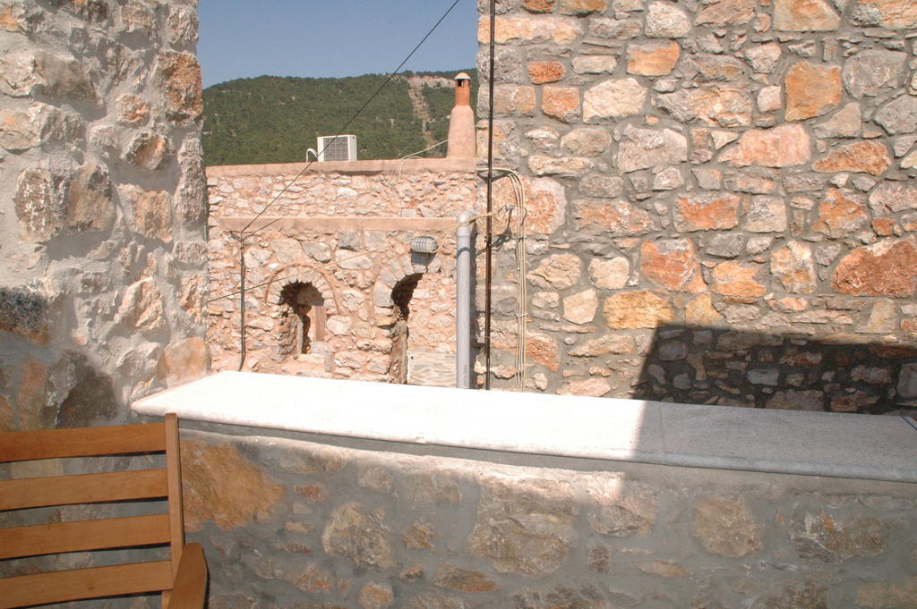 Stoneapartments, Γ Κωσταλοσ Και Σια Οε Avgonima Exterior photo